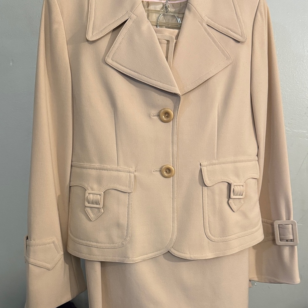 Elegant Beige Suit Set by Epic - Picture 3 of 13